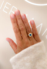 Atelier Maison Sum of Love ring | kleursteen en diamanten