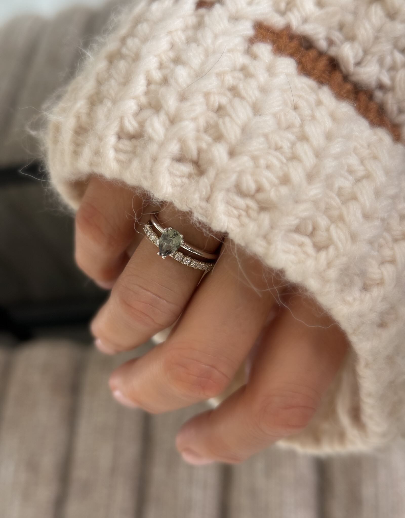 Atelier Maison The Happy Tear ring | kleursteen