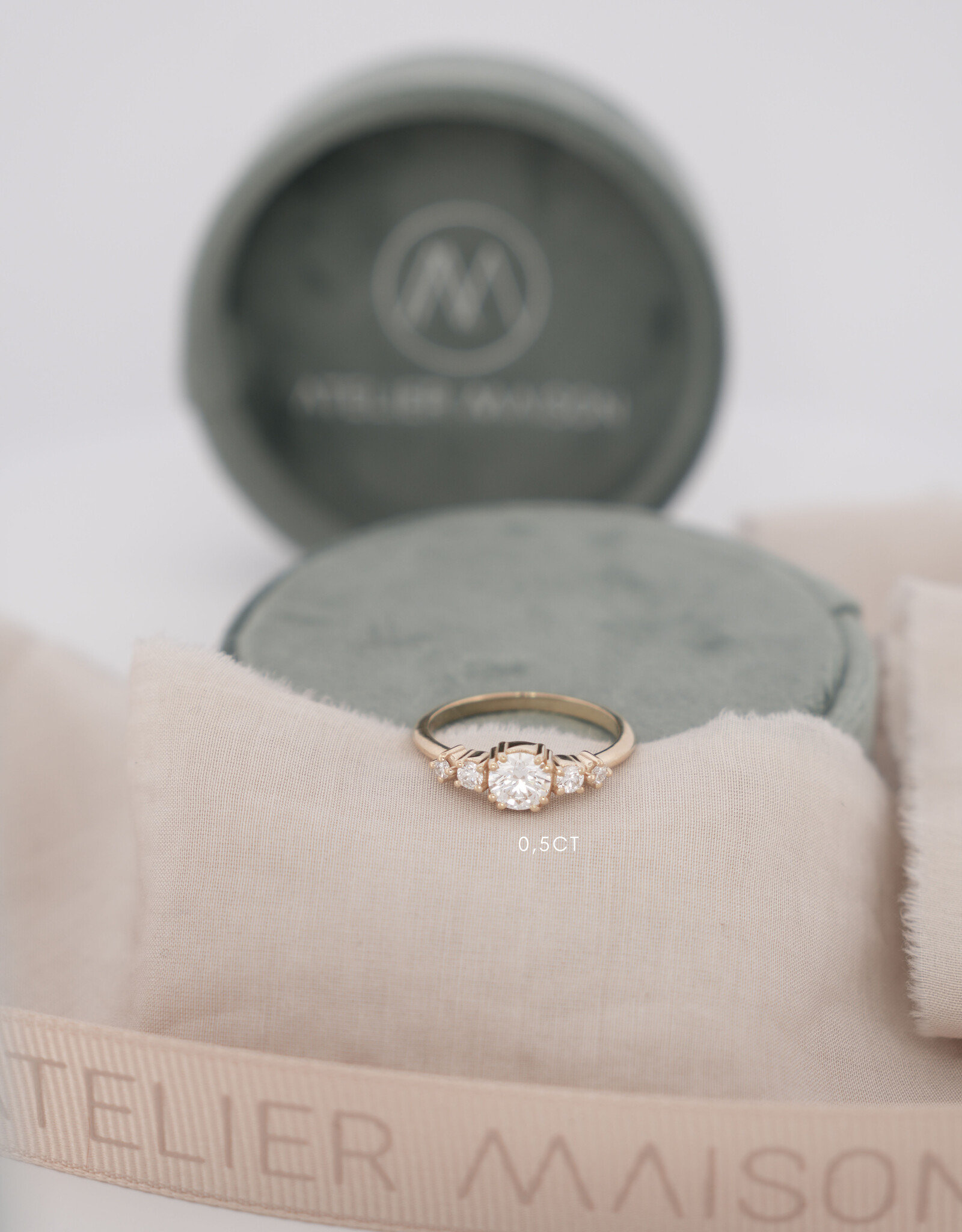 Atelier Maison Good Life ring | diamanten