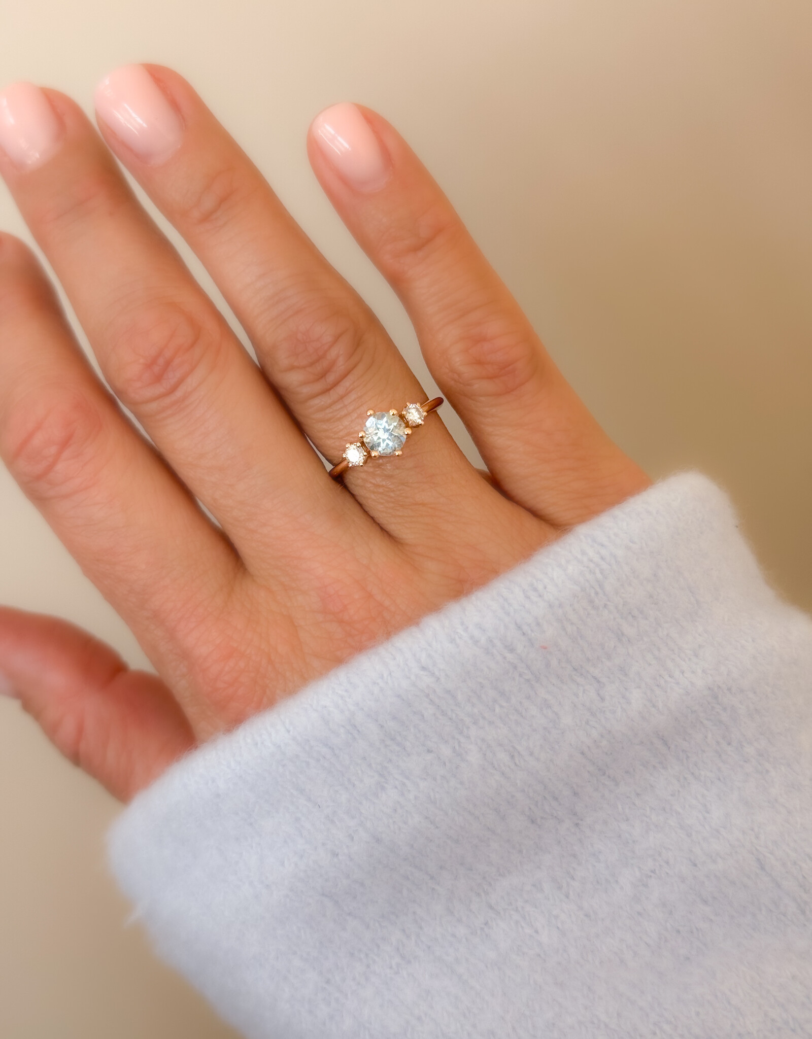 Atelier Maison Astonished ring |  kleursteen