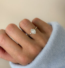 Atelier Maison The Big Promise ring ovaal | LGD 1,31ct