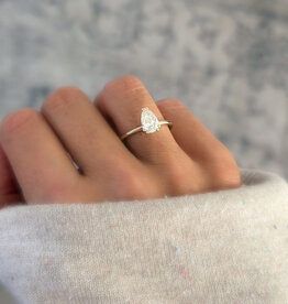 Atelier Maison The Happy Tear ring | LGD