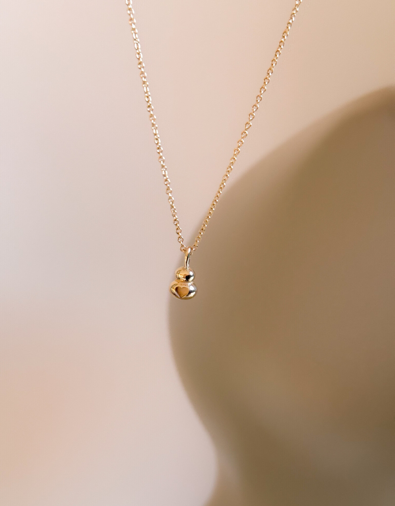 Atelier Maison The Lucky One hanger | 18k geel goud