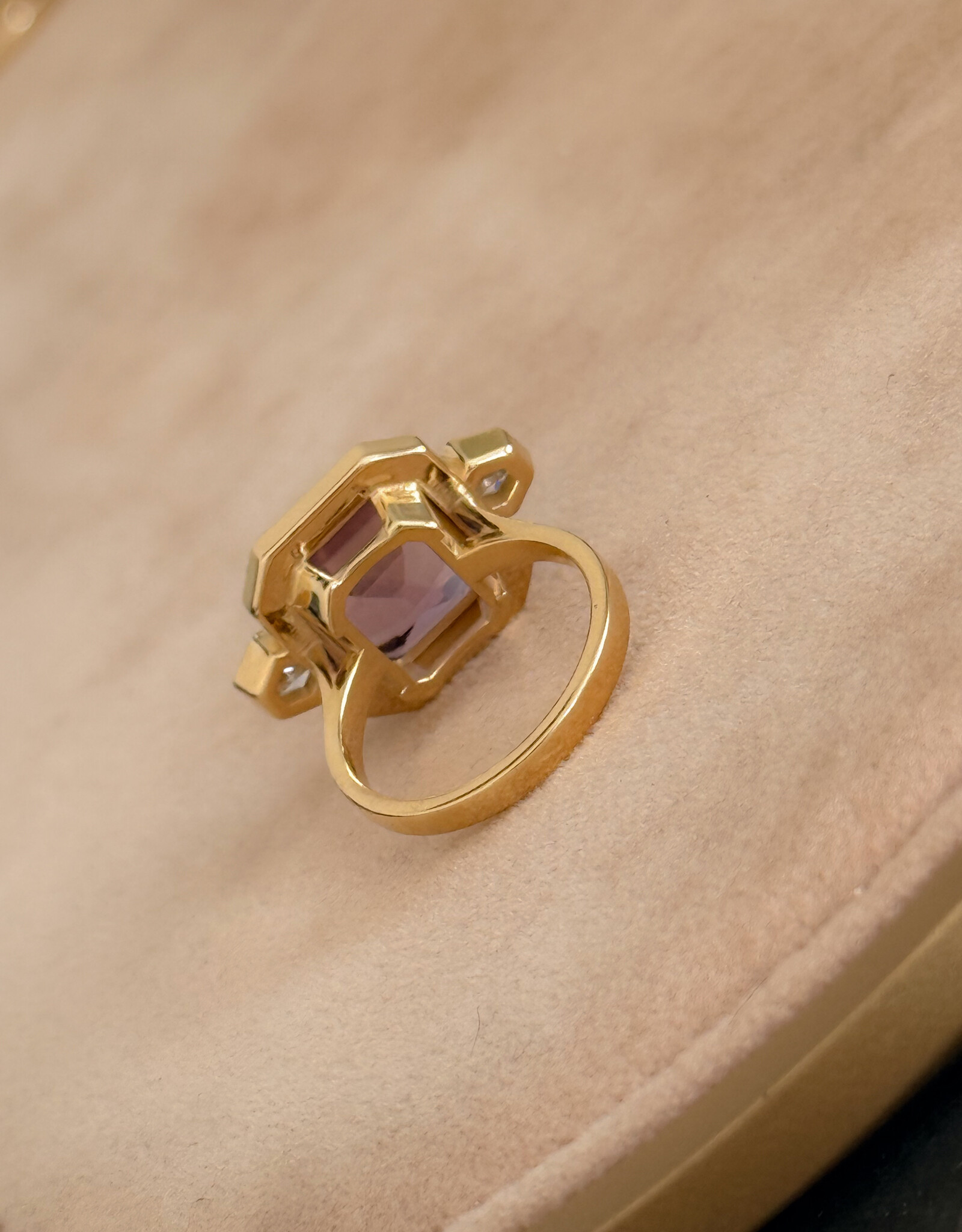 Atelier Maison Uniek stuk | 18 karaat geel goud | mt56