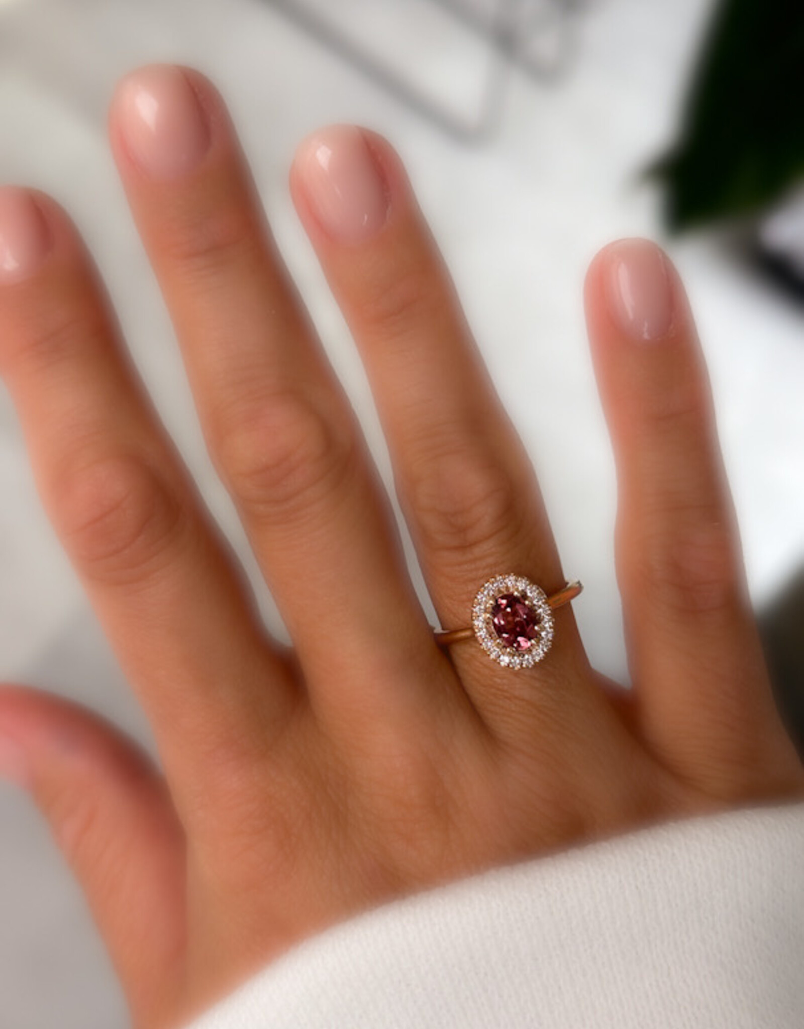 Atelier Maison Happy Together ring | kleursteen en diamanten