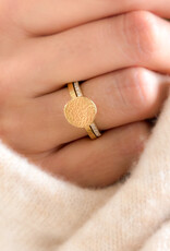 Atelier Maison The Fluffy Snuggles ring | ≠  formaten
