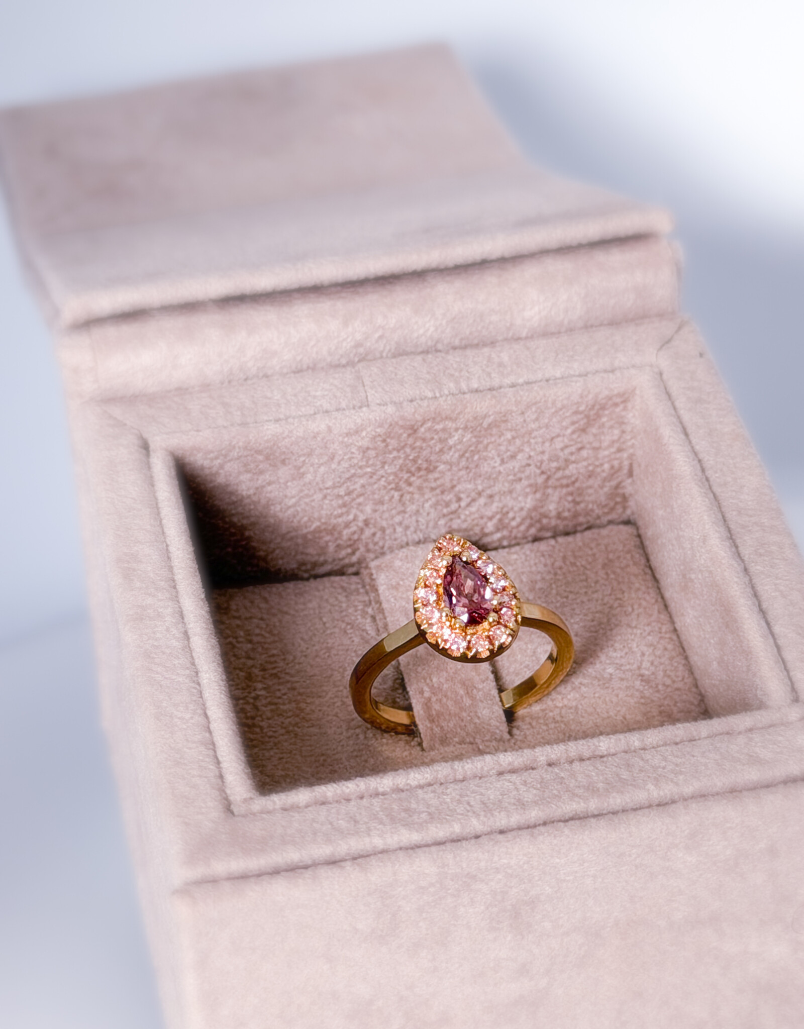 Atelier Maison Crazy About you ring | 18 karaat geel goud