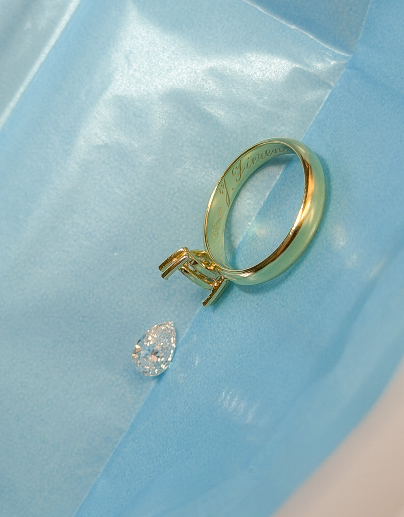 Atelier Maison Revive: Diamant op oude trouwring