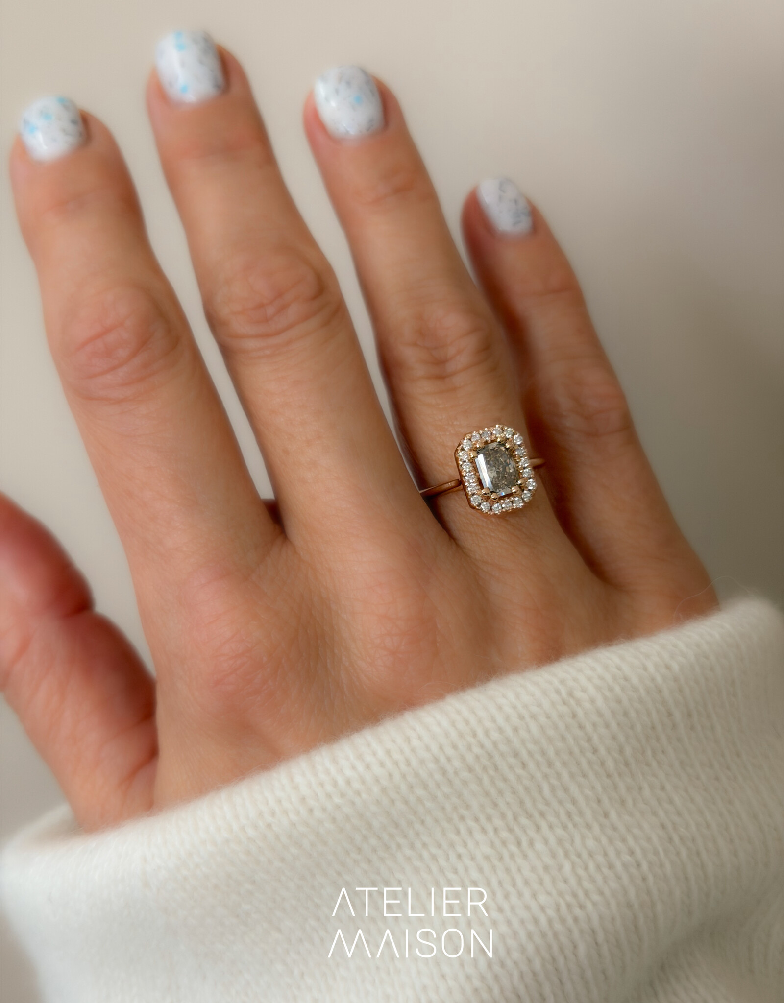 Atelier Maison met labgrown kleurdiamant | vanaf