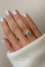 Atelier Maison Good Mood  ring met blauwe diamant