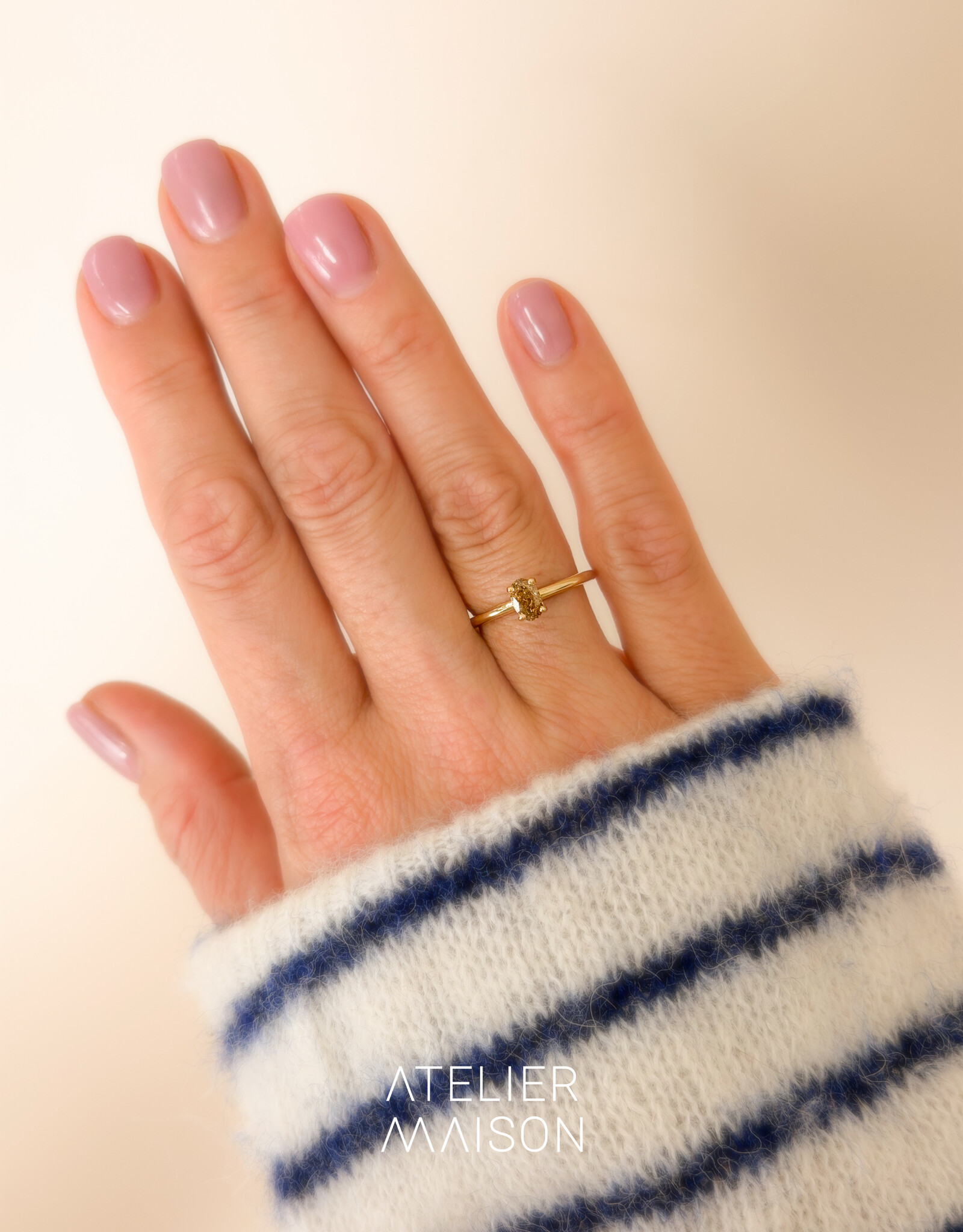 Atelier Maison met labgrown kleurdiamant