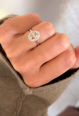 Atelier Maison met labgrown kleurdiamant