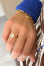 Atelier Maison Perfectly Splendid ring | grote diamant | vanaf