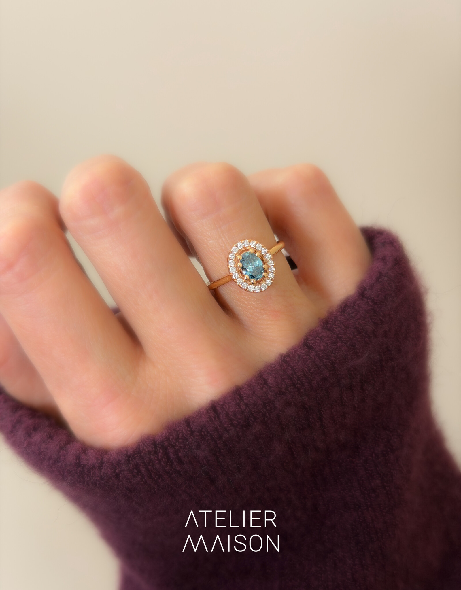 Atelier Maison Happy Together ring met blauwe diamant