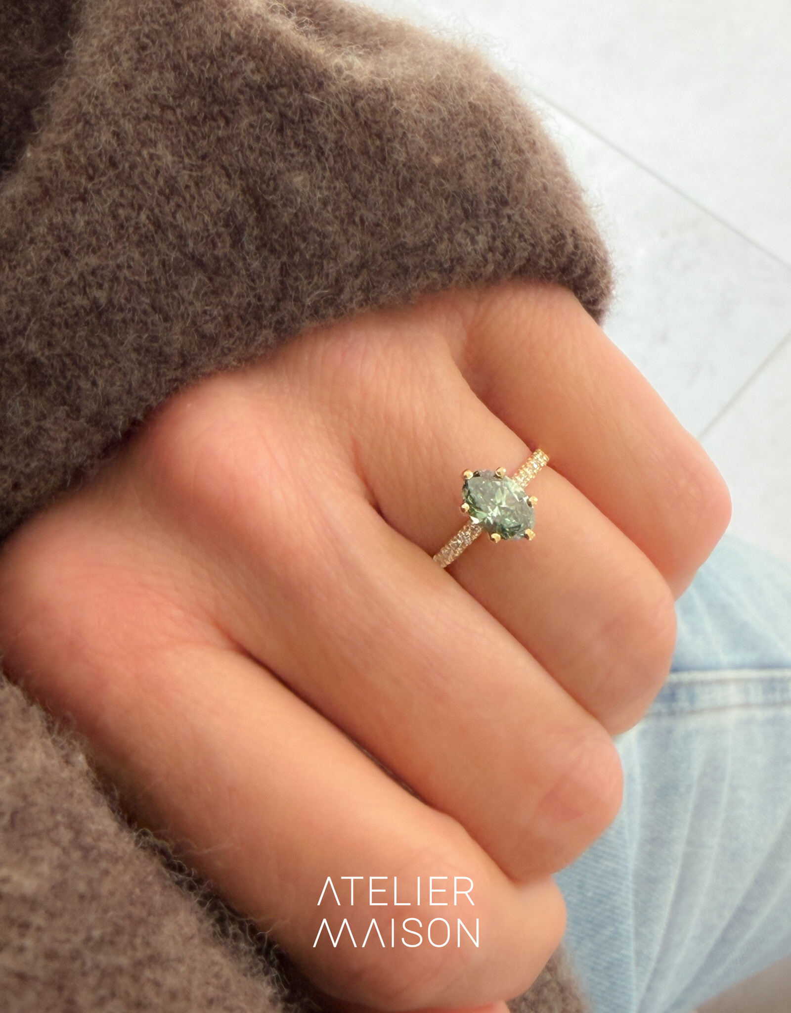 Atelier Maison Wonderland ring met groene diamant| vanaf