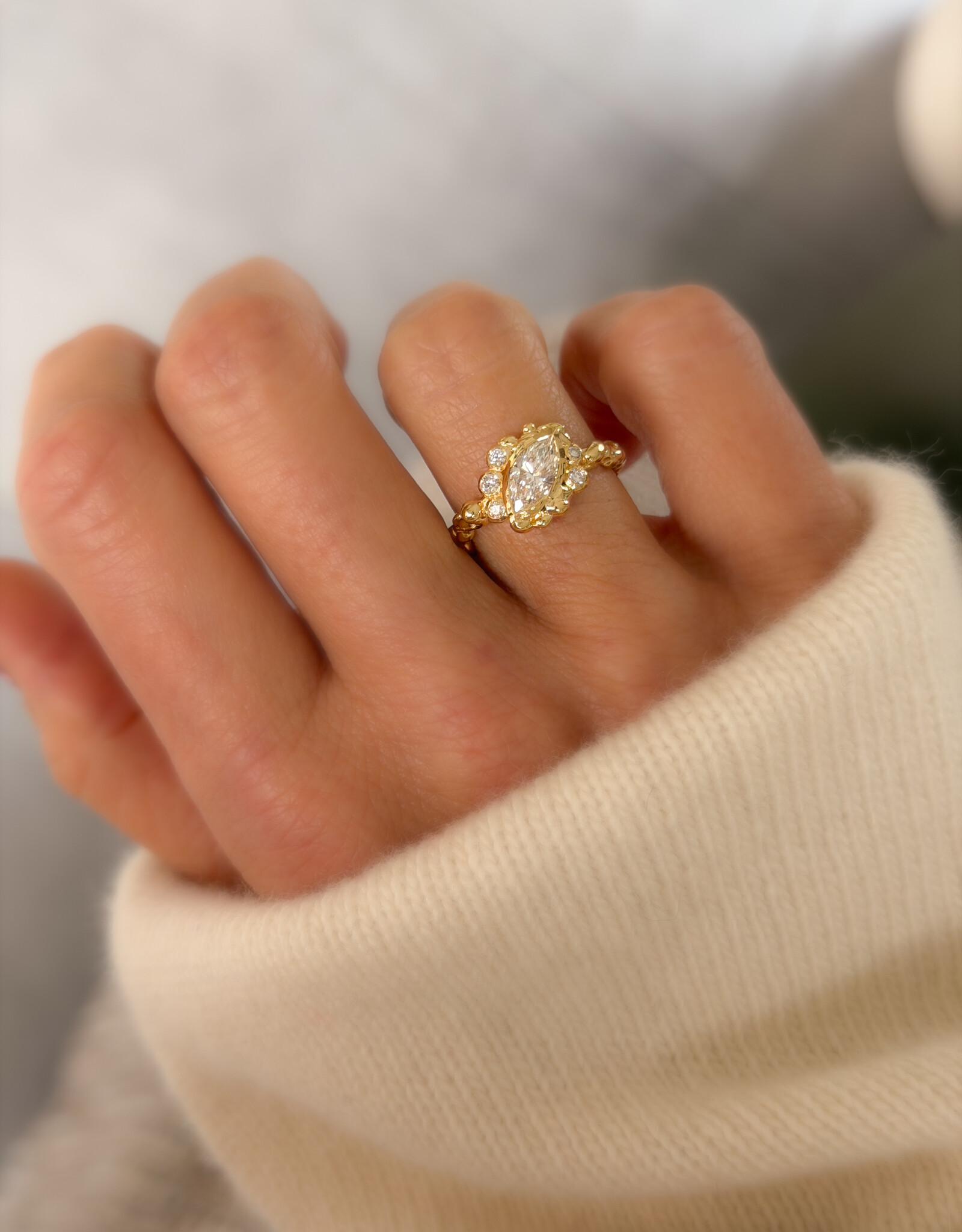 Atelier Maison Dewdrops | One of One | Nr. 09