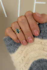 Atelier Maison Selflove ring met blauwe diamant