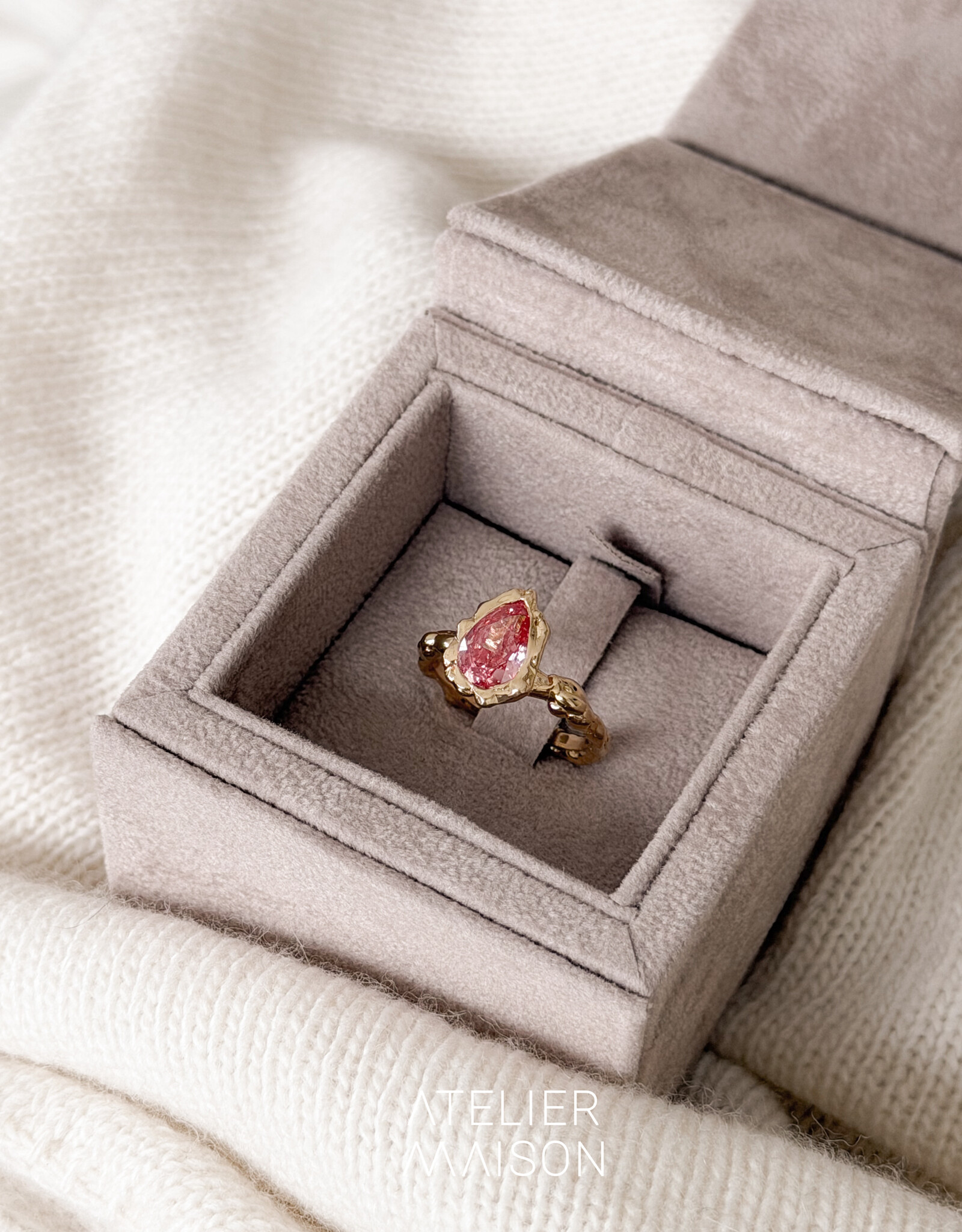 Atelier Maison Rosewood | One of One | Nr. 02
