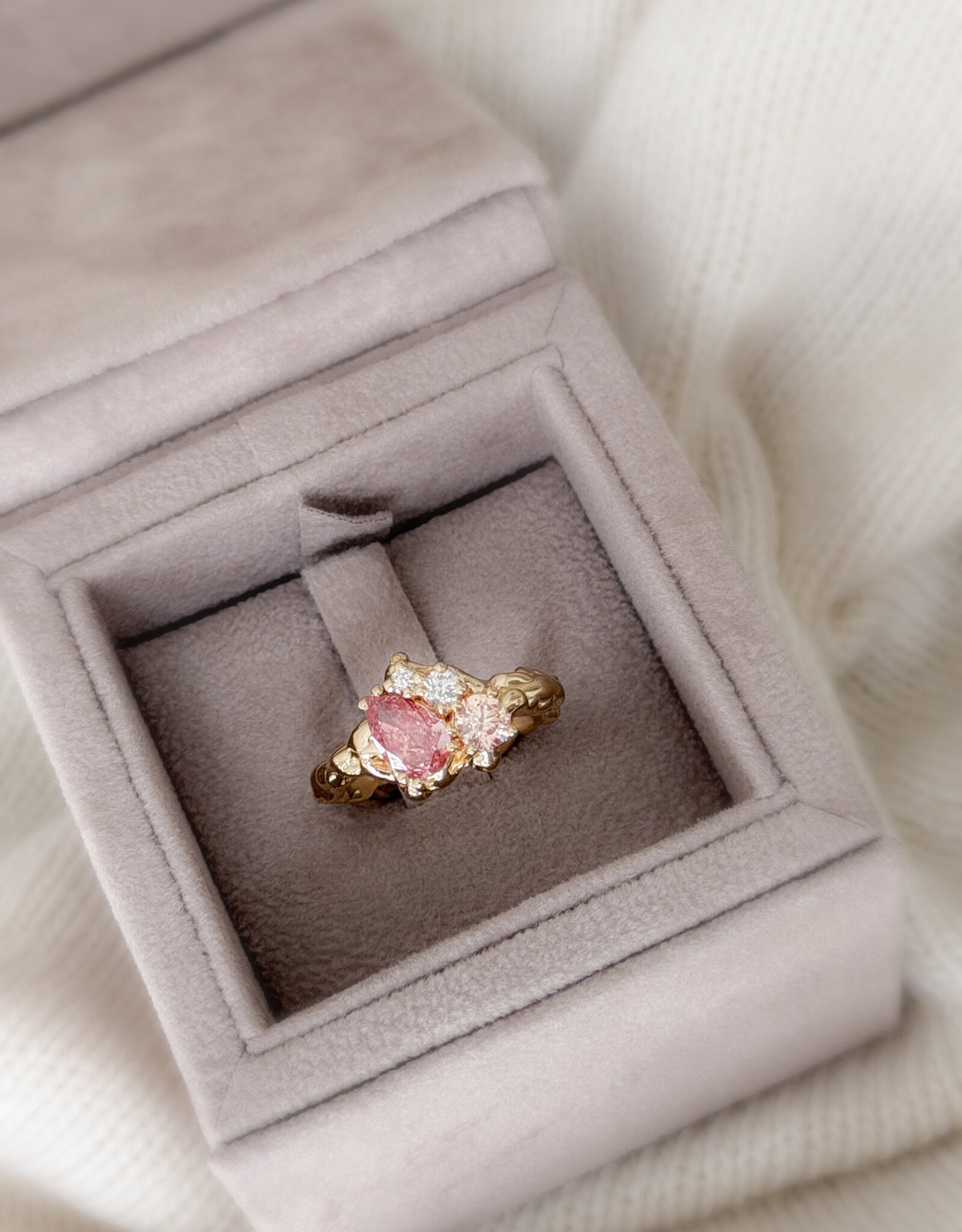 Atelier Maison Peony | One of One | Nr. 07
