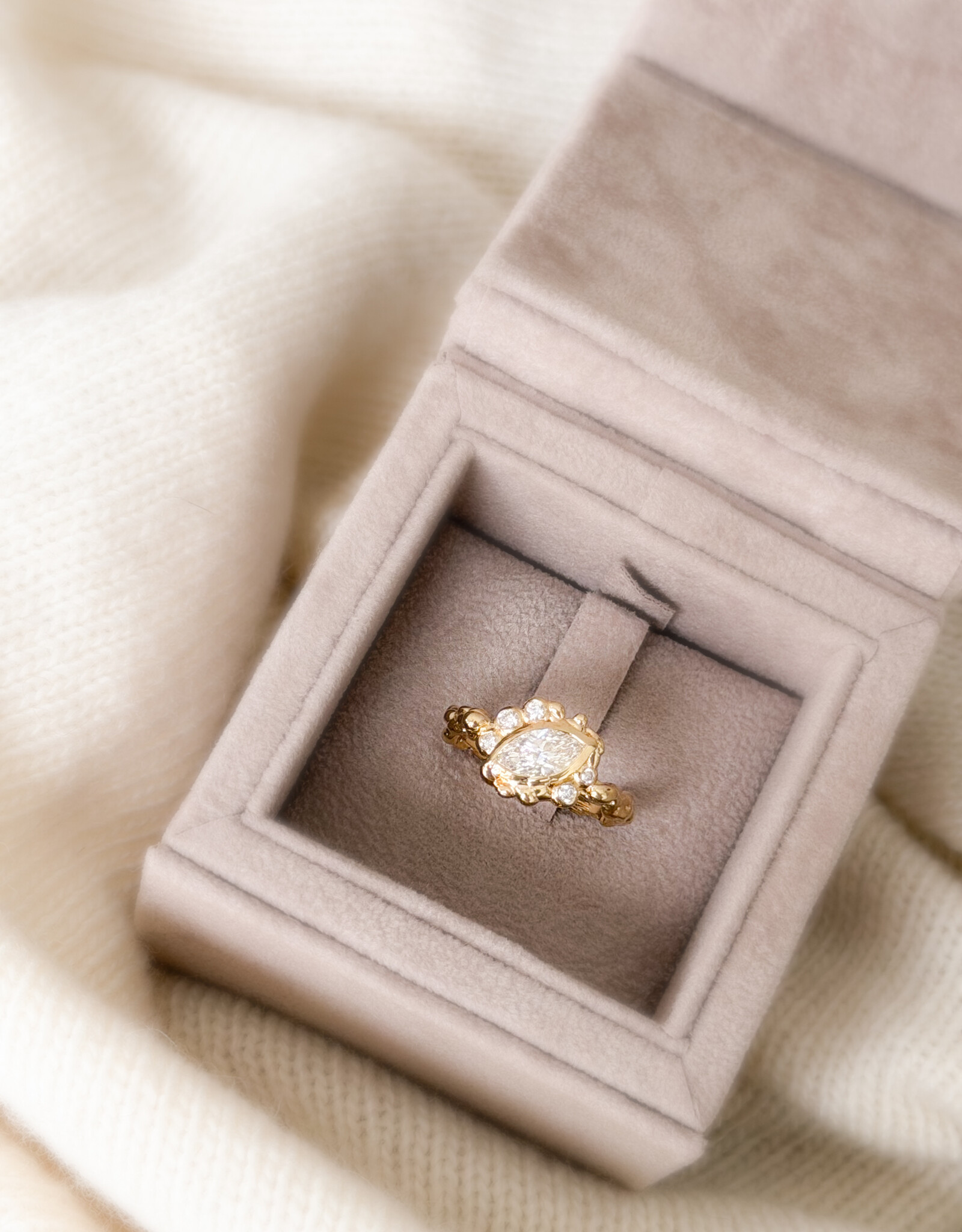 Atelier Maison Dewdrops | One of One | Nr. 09