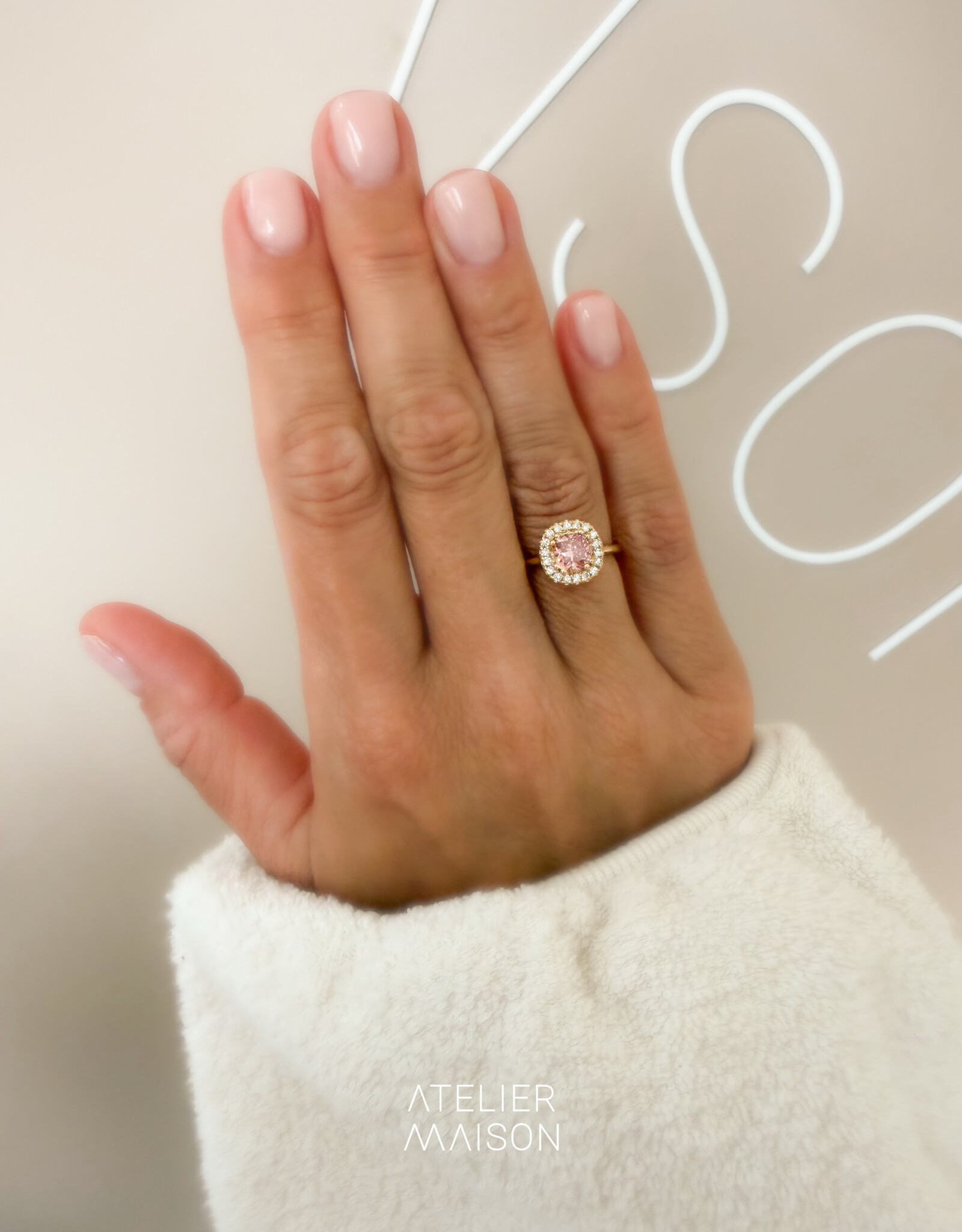 Atelier Maison met roze labgrown diamant