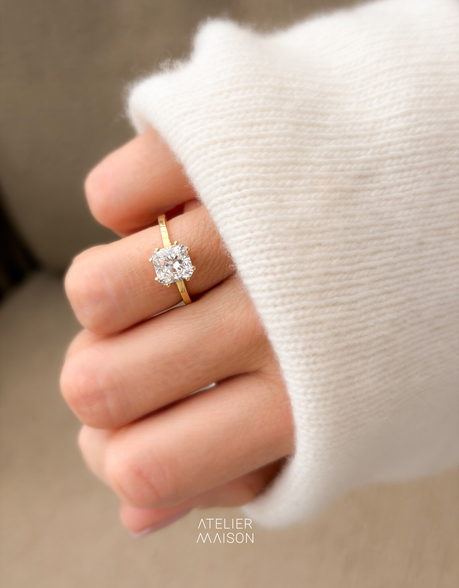 Atelier Maison The Sugar Cube  ring | mt 52 | 18K geel goud