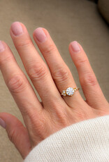 Atelier Maison Dazzling ring | mt52 | 18K geel goud
