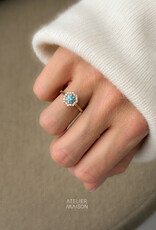Atelier Maison The Glow ring met blauwe diamant