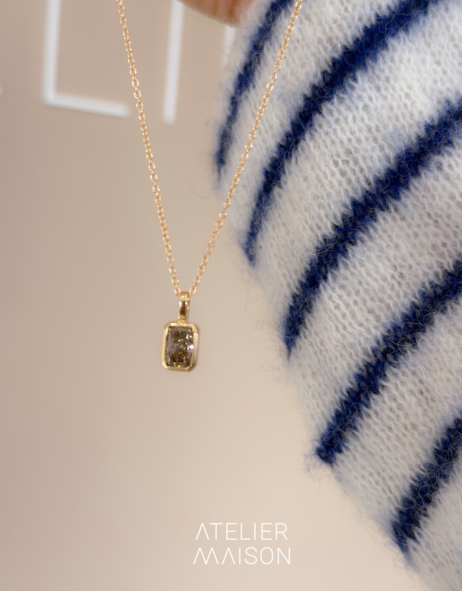 Atelier Maison Always By My Side  hanger met as