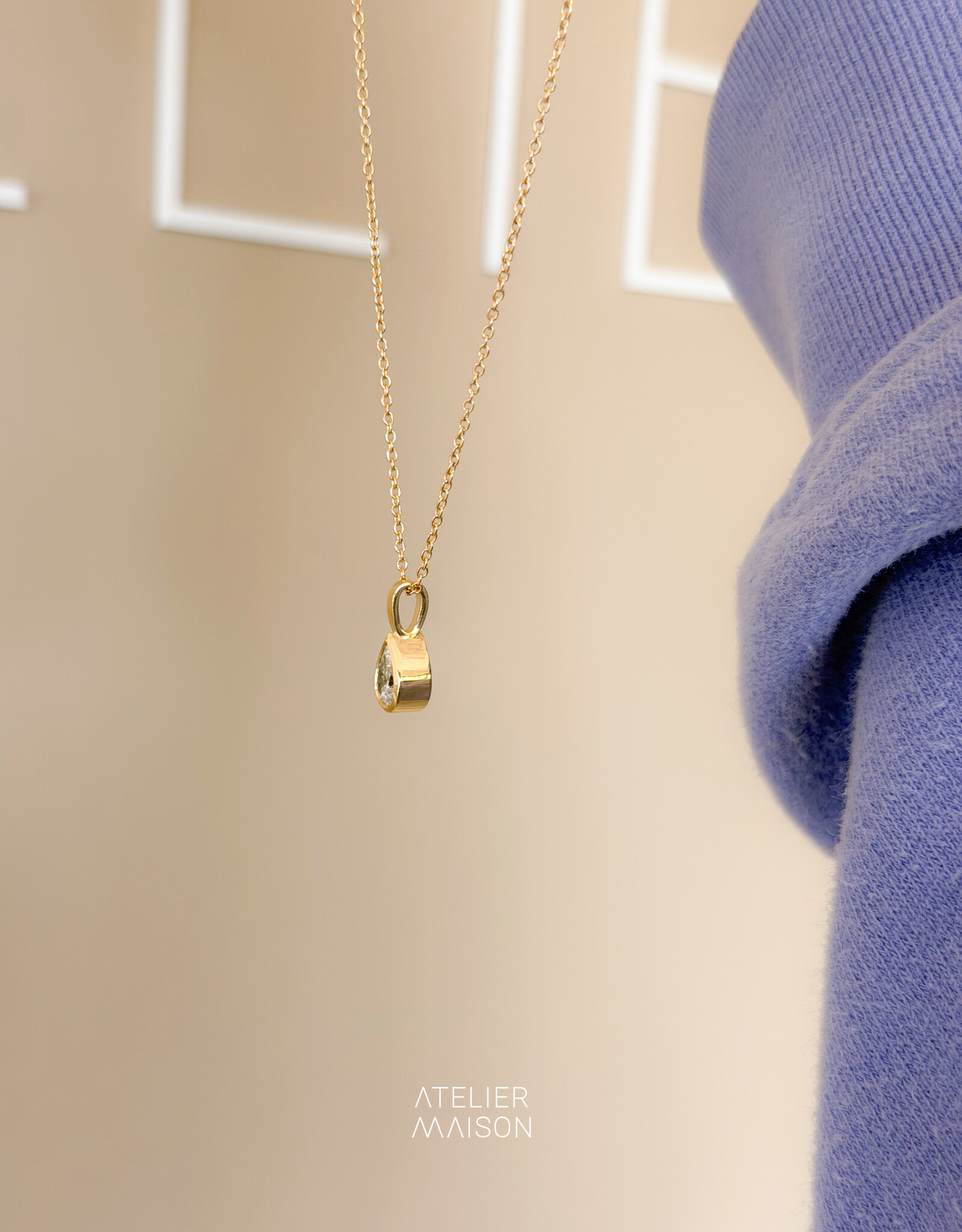 Atelier Maison The Tear hanger met as