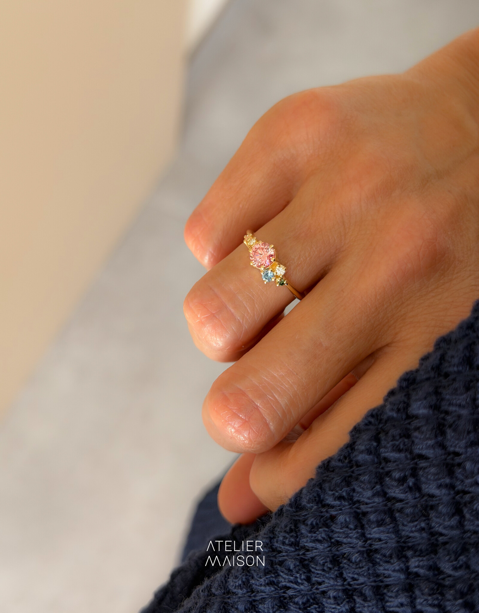Atelier Maison Personaliseer de Dazzling Colors ring met je favoriete kleuren