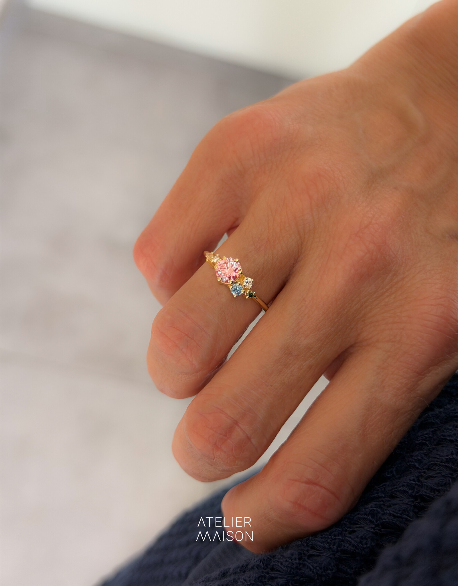 Atelier Maison Personaliseer de Dazzling Colors ring met je favoriete kleuren