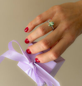 Atelier Maison Wonderland ring met groene diamant| vanaf