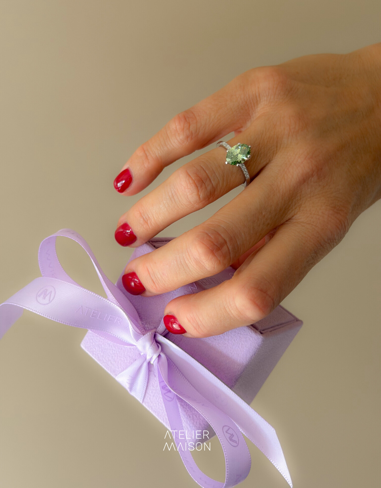 Atelier Maison 18K wit goud | Mt 52