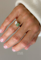 Atelier Maison Soulmates ring met witte en groene diamant