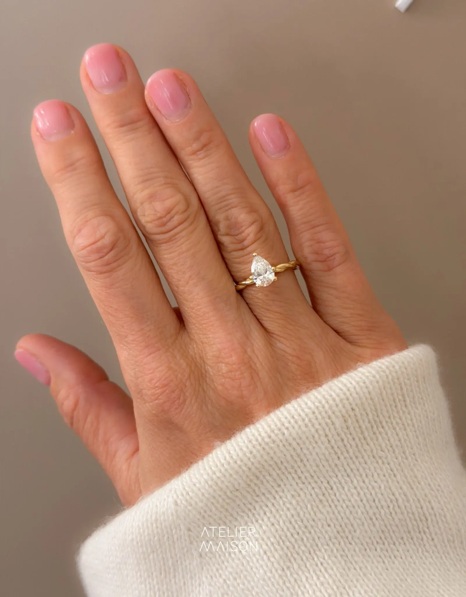 Atelier Maison Personaliseer de Blossom ring naar wens