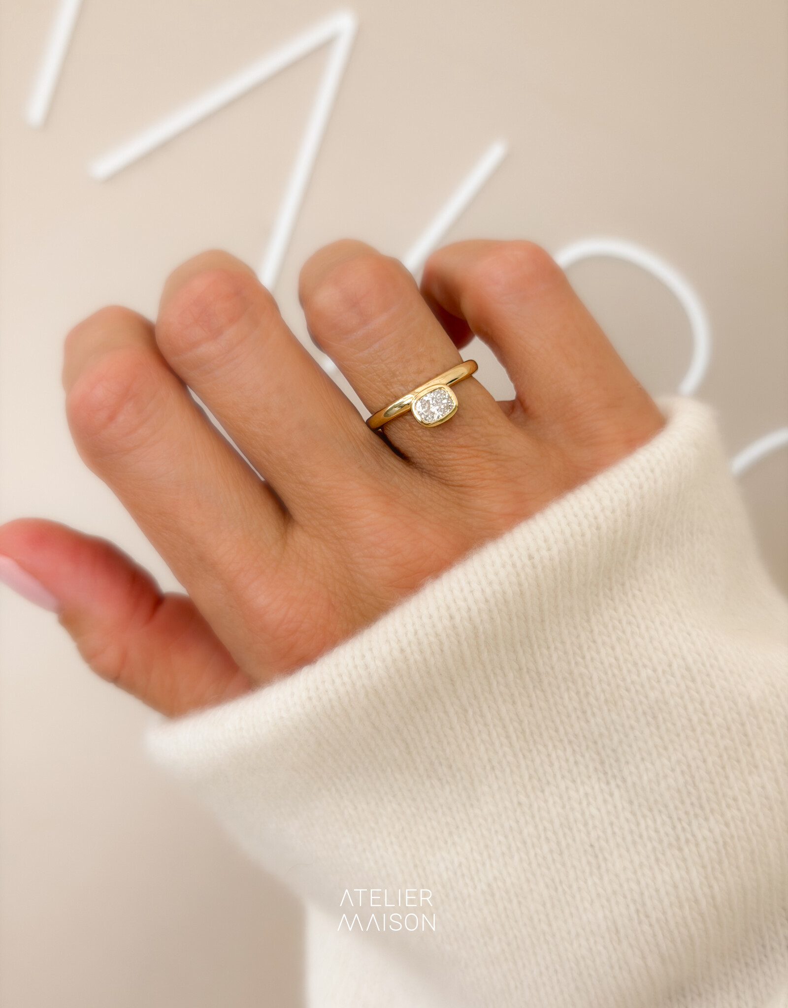 Atelier Maison personaliseer de Offset ring naar wens