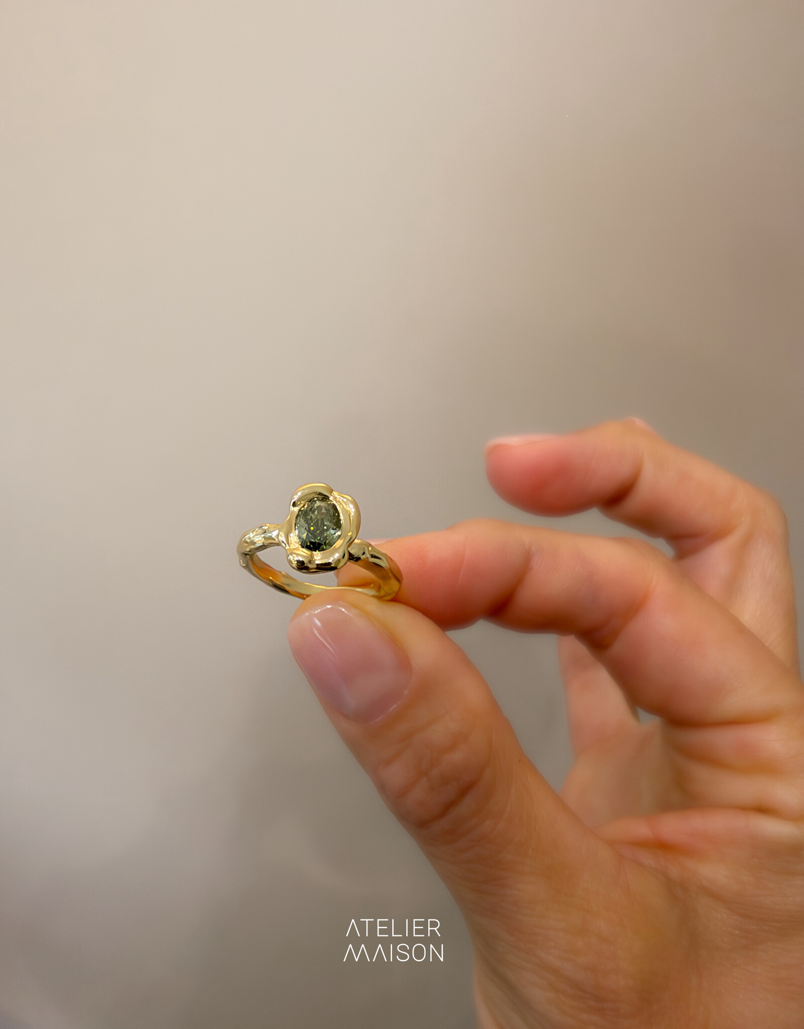 Atelier Maison Oakmoss | One of One | Nr. 14