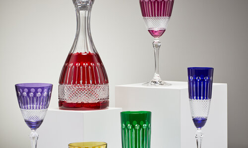 Celebrate the Season with Exquisite Crystal Glassware: The Perfect Gift for Loved Ones and  Your  Special Clients
