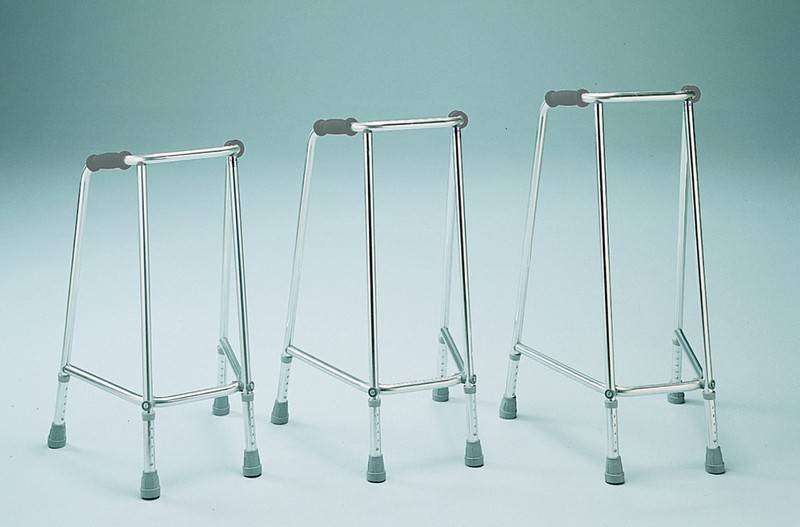 Patterson Medical Extra Smal Looprek Type S3 Verstelbaar 87 95Cm patterson medical kopen in de aanbieding