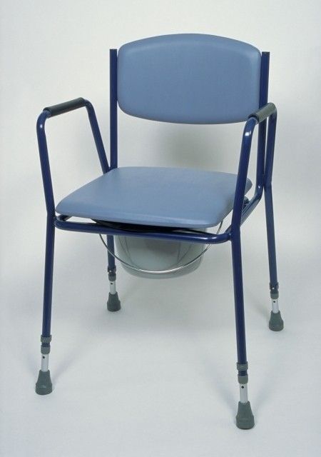 Patterson Medical Toiletstoel Vaste Armsteun Stapelbaar 3 Stuks patterson medical kopen in de aanbieding