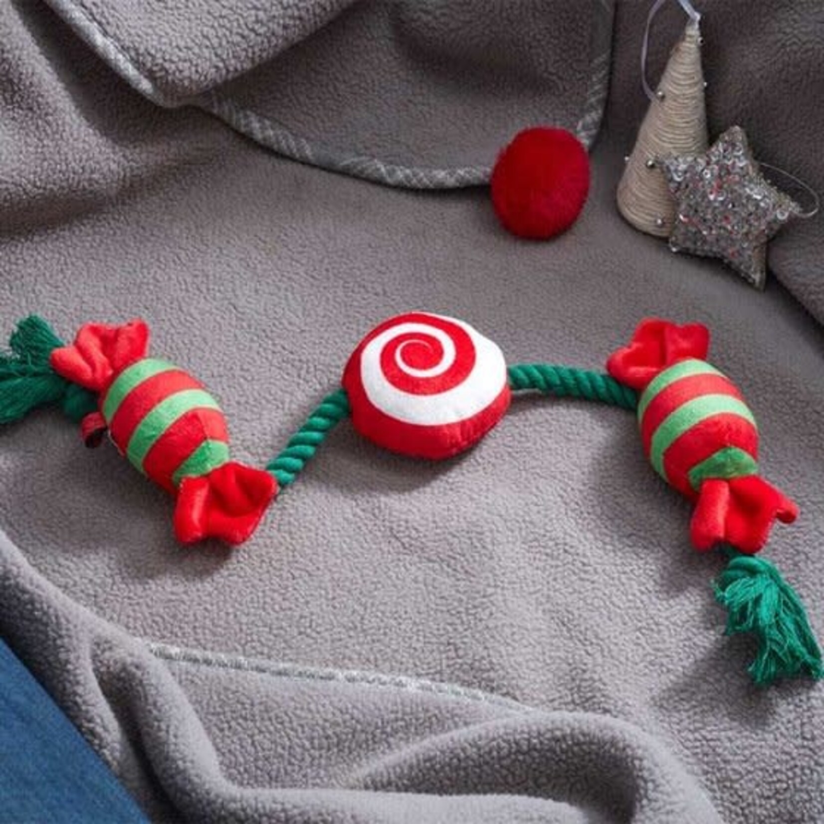 Zöon Xmas Tugga Sweets Rope Christmas Dog Toy