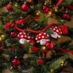 Zöon Tugga Shroomz Christmas Squeaky Tug Dog Toy
