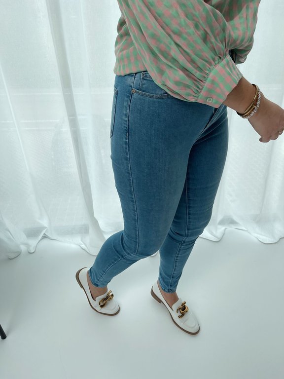 Lexis jeans