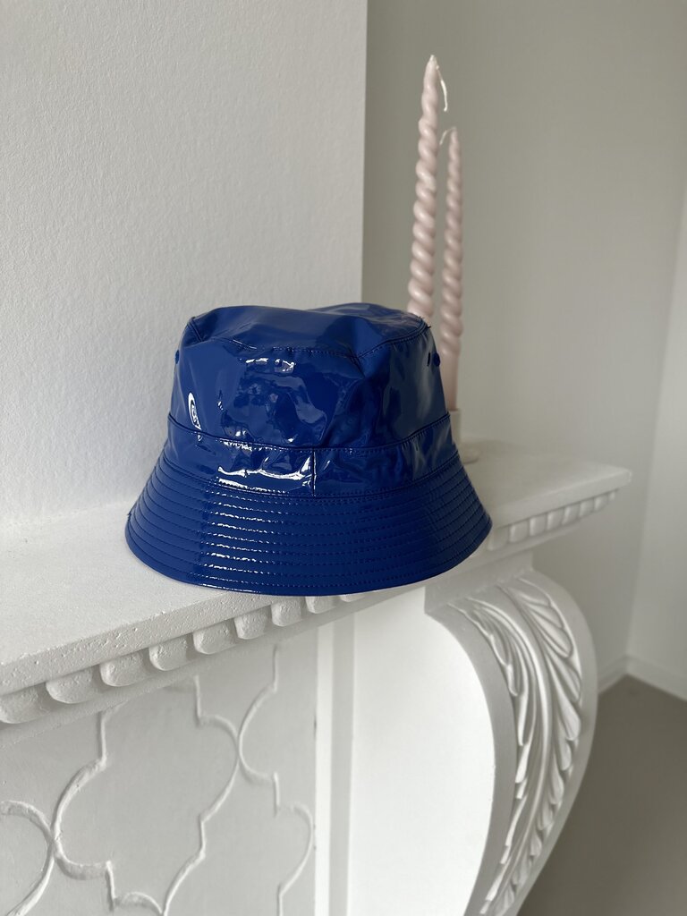 Rain hat blue