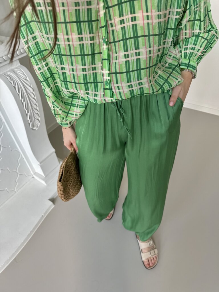 June pants green