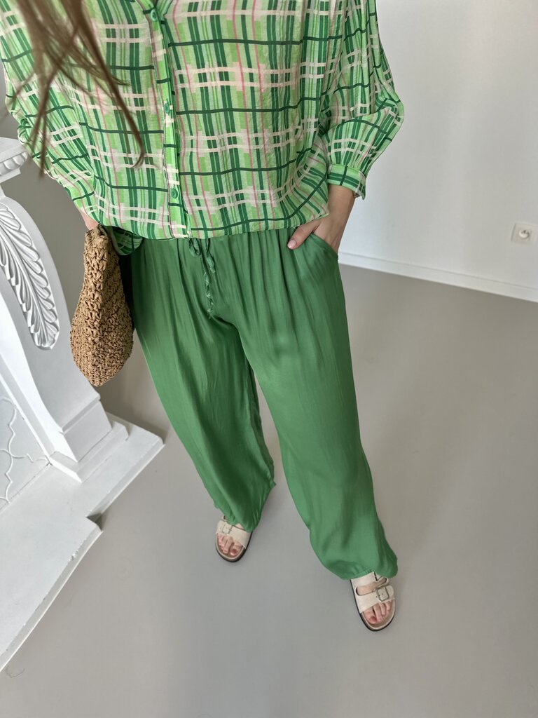 June pants green