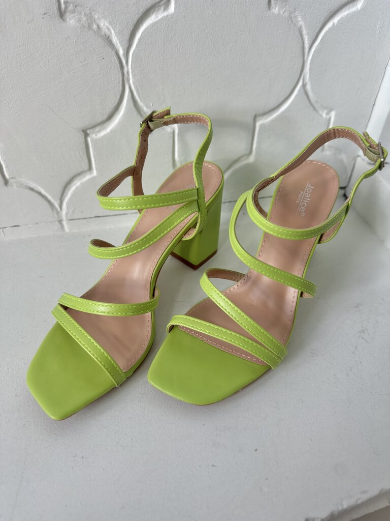 Laura heels green