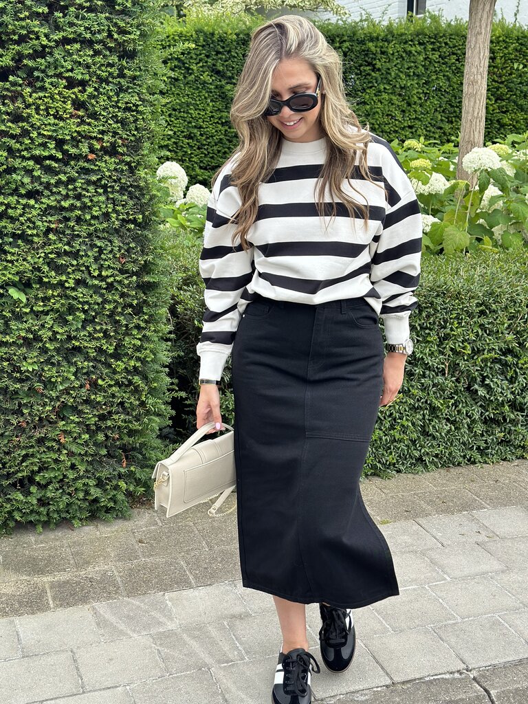 Ella striped sweater black