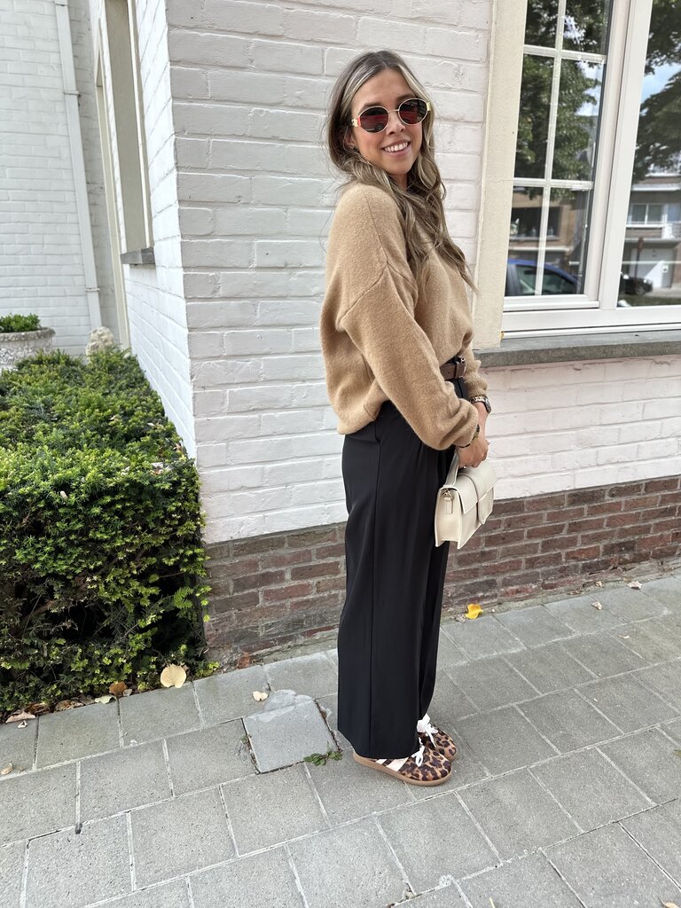 Mina knit camel